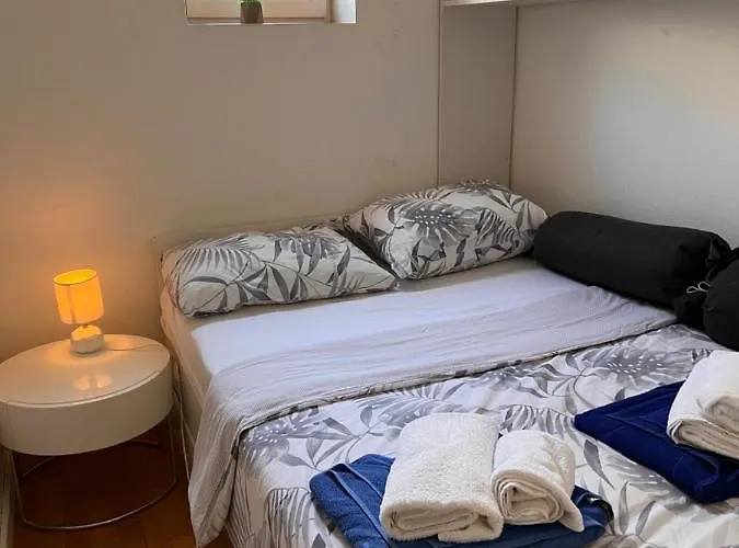 Sweet Apartment *