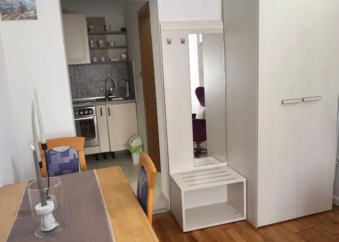 Sweet Apartment